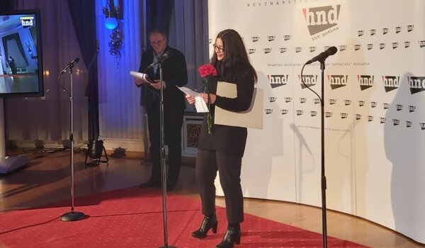 Mirjani Radulović i Radio Rojcu godišnja nagrada HND-a za radijsko novinarstvo