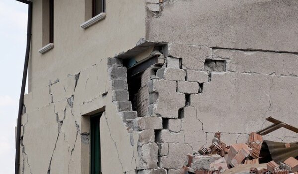 Potresi magnitude 5.0 po Richteru jutros zatresli sisačko područje
