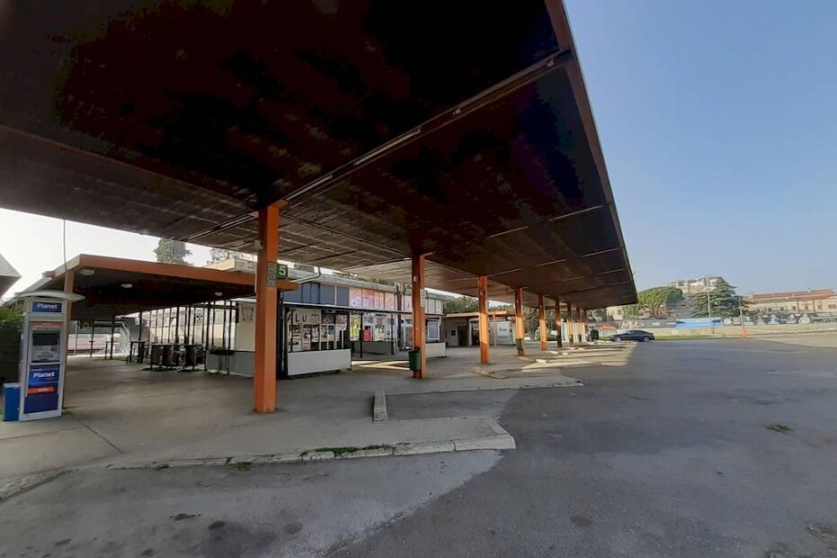 Autobusni kolodvor u Poreču