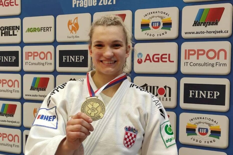 Lara Cvjetko - zlato u Pragu 2021.