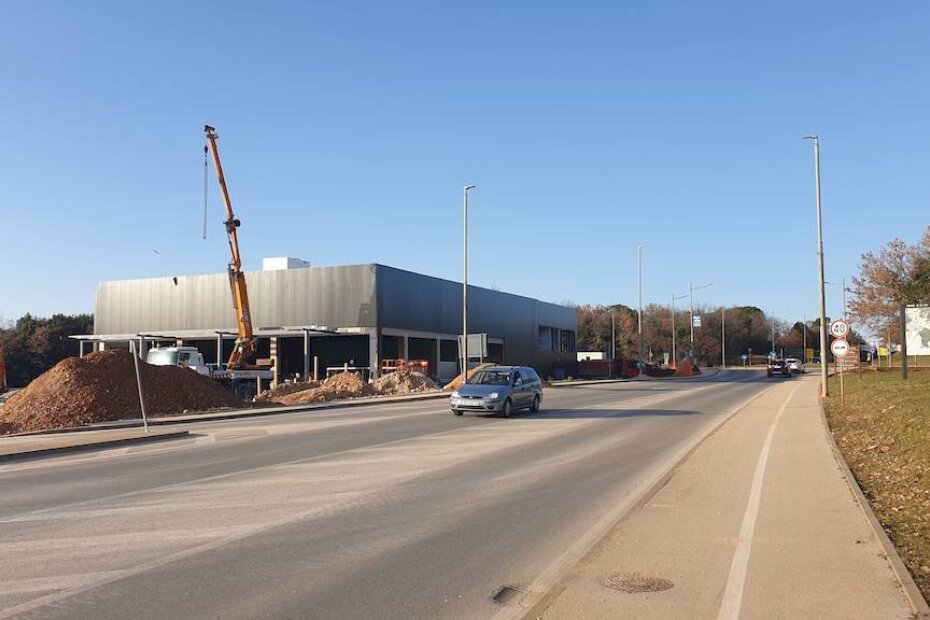 Gradilište na Finidi