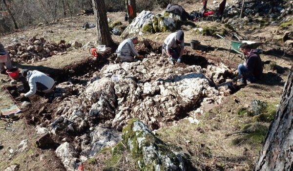 Započela arheološka istraživanja na lokalitetu Gradina Rašpor