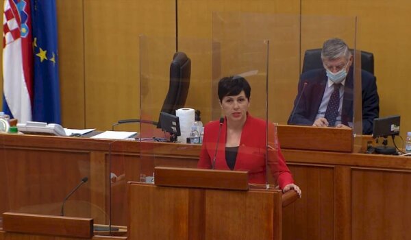Nemet: Ubrzati isplatu stipendija za učenike strukovnih i obrtničkih zanimanja