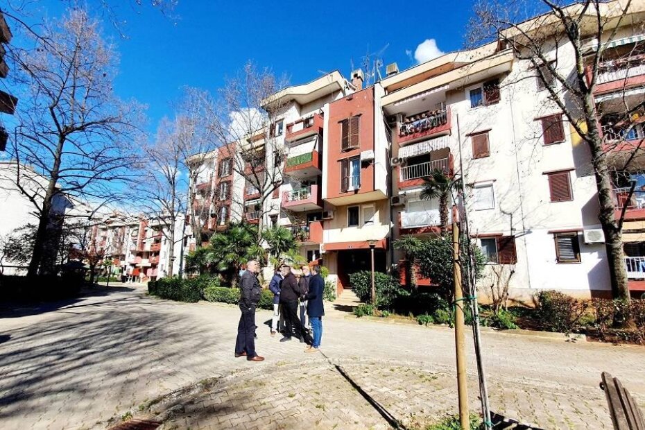 Bit će uređen trg u naselju Mate Balote