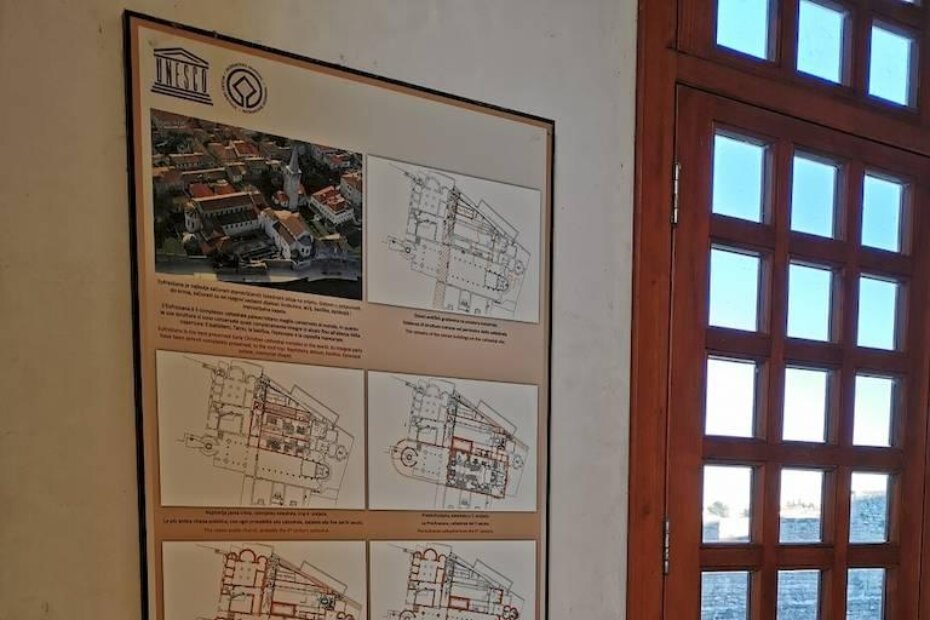 Natpisi u Eufrazijevoj bazilici