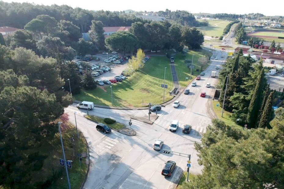 Trenutno stanje raskrižja i prometnice