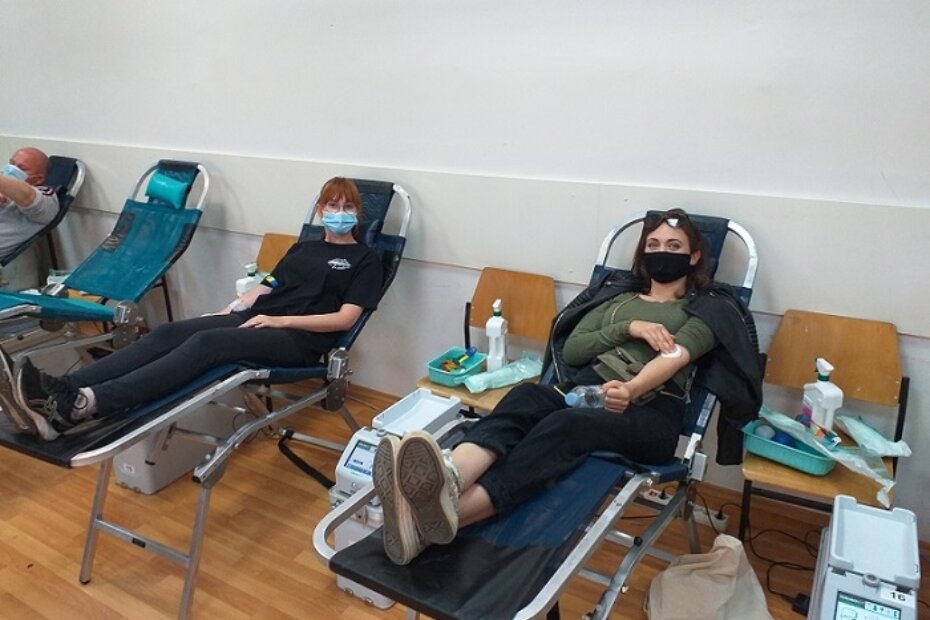 S današnje akcije u Poreču (fotografija: Crveni križ Poreč)