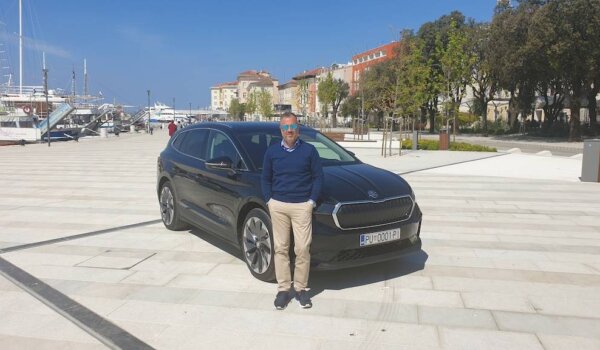 Na porečkoj rivi fotkali smo Škodin prvi potpuno električni SUV - Enyaq iV