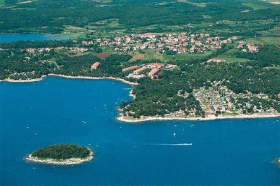 Mađarima olakšan dolazak na more u Istru i Dalmaciju (ilustracija)