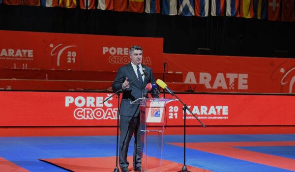 Predsjednik Milanović u Poreču sudjelovao na ceremoniji otvaranja Europskog karate prvenstva