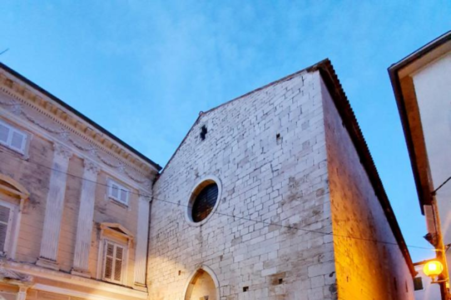 Gužva ispred Istarske sabornice (Foto: Andi Bančić)