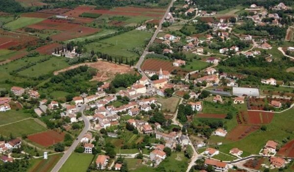Nova Vas slavi Rokovu uz svečanu svetu misu, boćarski turnir i dječju biciklijadu