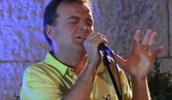 Srđan Depolo novi glazbeni gost u Domu za starije i nemoćne Poreč