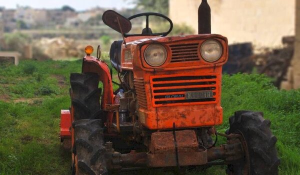 Sv. Lovreč: U subotu tehnički pregled traktora i traktorskih prikolica