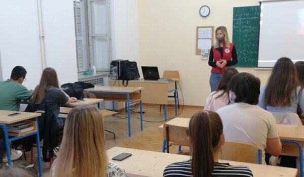 Ciklus radionica u srednjim školama o prevenciji trgovanja ljudima