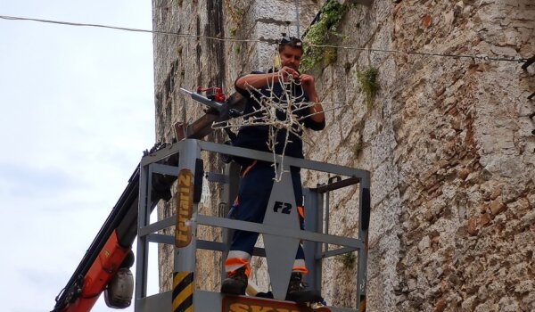 Foto: Poreč već stavlja svoj blagdanski "nakit"