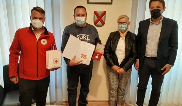 Novigrad: Darivatelji krvi Dražen Cvitković i Andreas Mihaljinec kod gradonačelnika