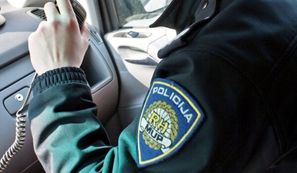Policija privela sedam maloljetnih kradljivaca