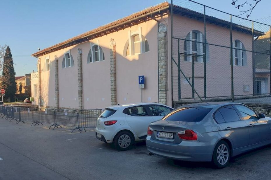 S Palestre su već uklonjeni solarni paneli (Foto: parentium)