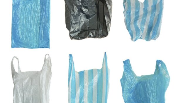 Od danas zabranjene lagane plastične vrećice za nošenje