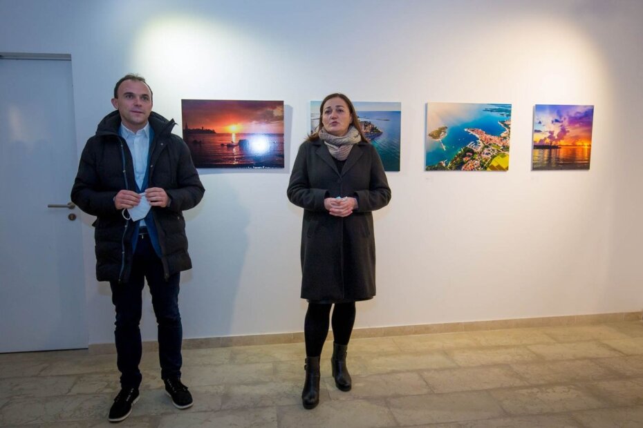 Gradonačelnik Loris Peršurić i ravnateljica POUP-a Snježana Radetić