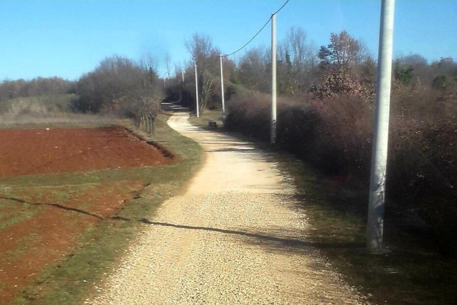 Sanacija makadamskih cesta