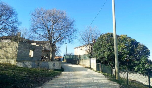 Uređenje staza i asfaltiranje prometnica na Poreštini