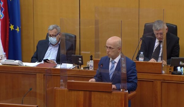 Daus  o Strategiji poljoprivrede:  To je štorija za malu dicu