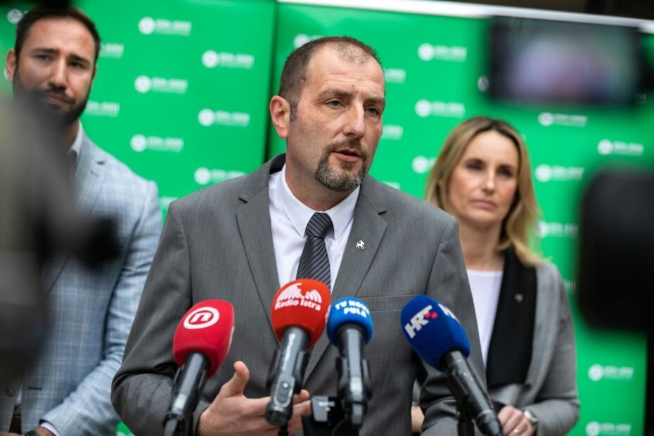 Dalibor Paus na Saboru IDS-a