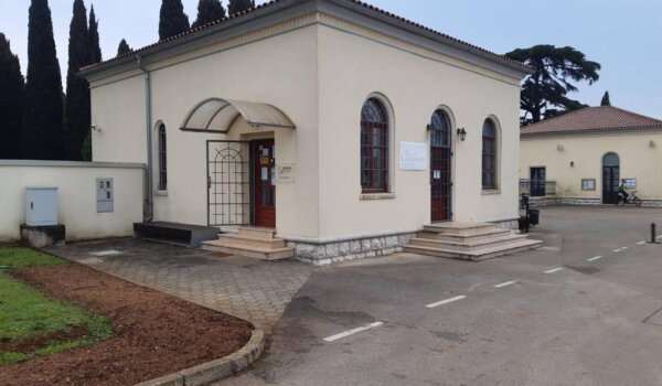 Poreč: Počinje preuređenje ureda groblja i cvjećarnice