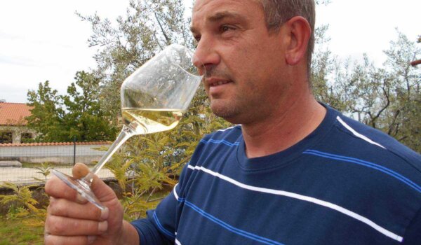 Zlatne medalje za Denisa Bernobića i Agrolagunu na njemačkom ocjenjivanju Mundus vini