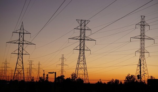 Električna energija kućanstvima nakon 1. travnja poskupljuje između 8 i 11%
