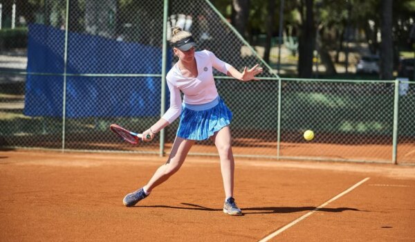Tenis: Sofia Cosoulas i Dino Prižmić pobjednici 37. izdanja teniskog turnira „Perin Memorijal“