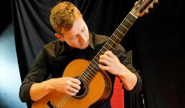 Sanel Jusić, učitelj u Umjetničkoj školi Poreč sudjelovao u finalu Guitar Art Festivala u Beogradu