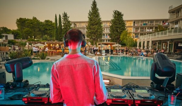 Valamar pokreće Sounds of Places - ekskluzivni glazbeni program za goste svojih lifestyle hotela