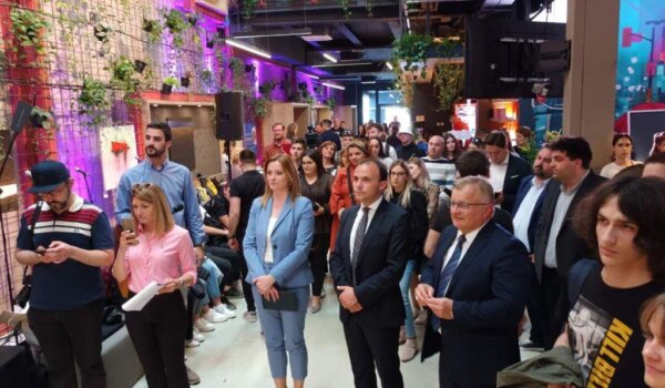 Gradu Poreču službeno uručen certifikat “Grad za mlade”