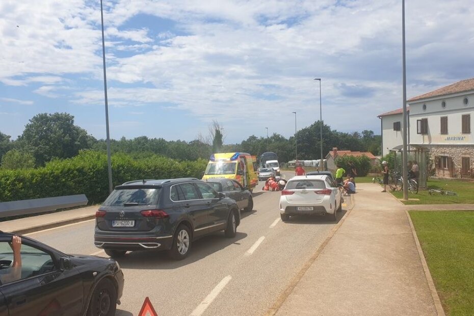 Prometna nesreća u Kukcima