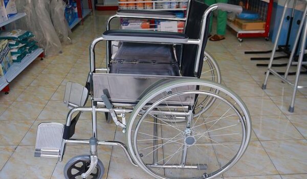Tar: Ukradena invalidska kolica