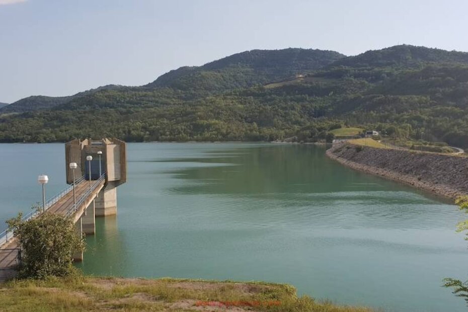 Akumulacijsko jezero Butoniga