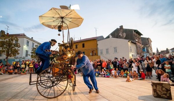 Finale Street Arta uz predstavu za djecu „Veli Jože“, performanse i Zvonimir Šestak Groove Assembly