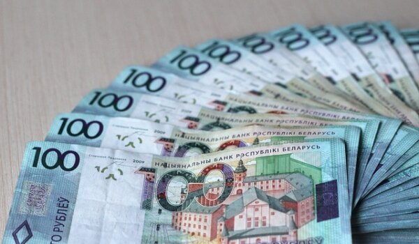 Mijenjanje novca na ulici je najskuplje: umjesto kuna dobio bjeloruske rublje