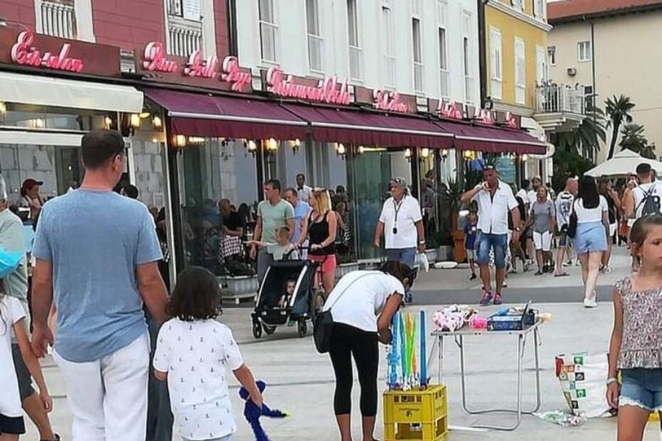 Ilegalna prodaja drangulija u Poreču cvate