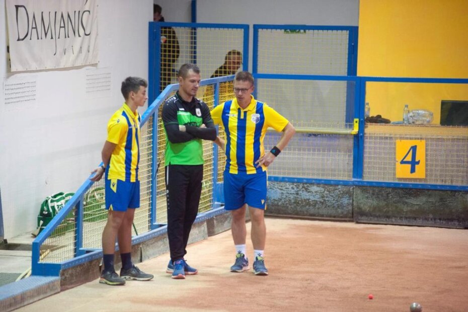 Porečani Filip Popović i Nenad Tadić (žuto-plavi dresovi)  i Zagrepčanin Tomislav Kolobarić susresti će se ovoga vikenda u Velom Joži