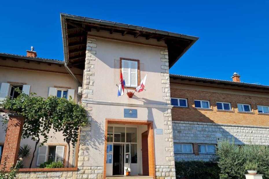 Institut za poljoprivredu i turizam u Poreču