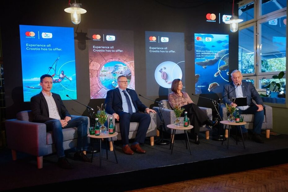 Josip Mikulić, Kristjan Staničic, Gea Kariz i Zoran Šprajc