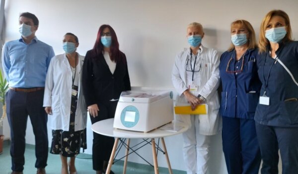 Opća bolnica Pula primila donaciju uređaja za transfuzijsku medicinu