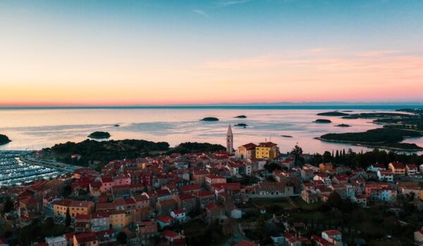 Novo ruho Fešte sv. Martina u Vrsaru