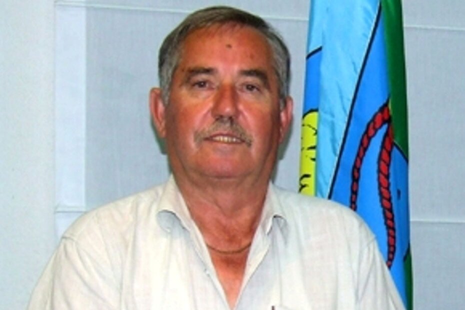 Preminuo Nadan Flego