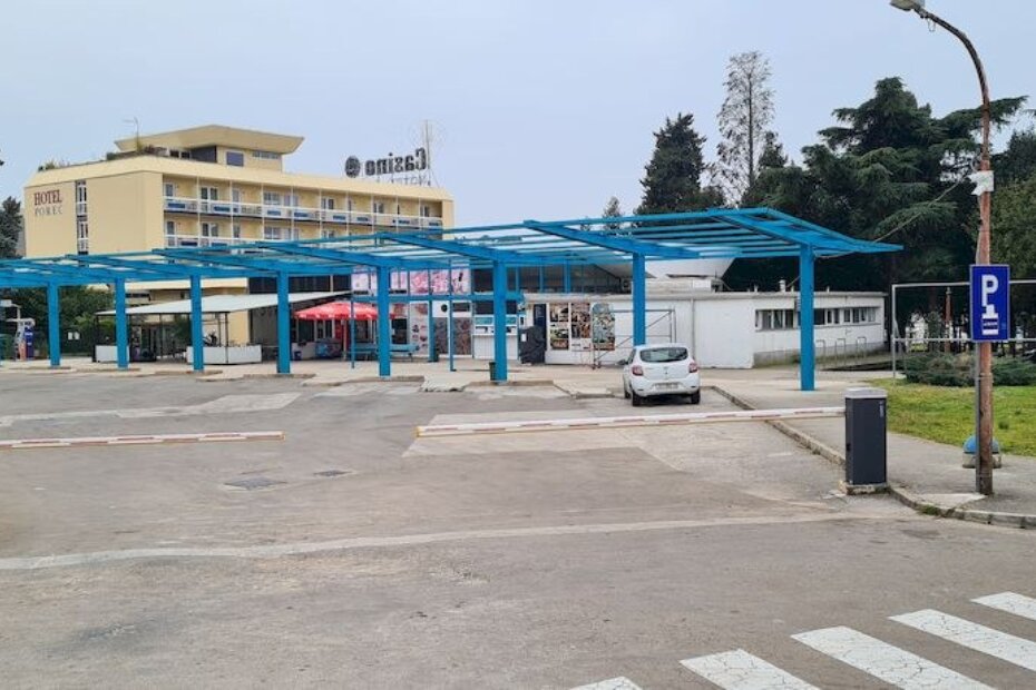 Autobusni kolodvor u Poreču