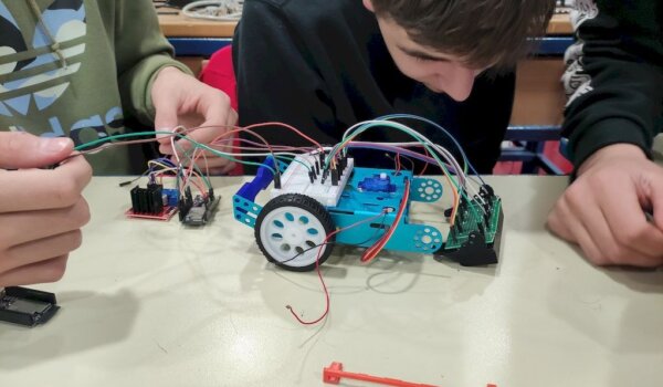 Natjecanje srednjoškolaca RobotIK od  27. veljače do 1. ožujka u Multimedijalnom centru Rovinj